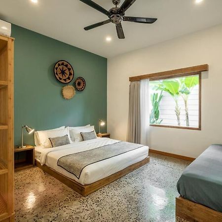 فيلا Designer New 3Bdr - Lush Garden+Pool غيلي تراوانغان المظهر الخارجي الصورة