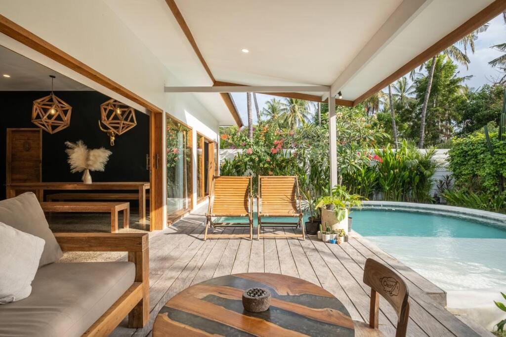 فيلا Designer New 3Bdr - Lush Garden+Pool غيلي تراوانغان المظهر الخارجي الصورة